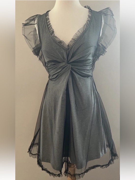 Red Valentino Dresses & Skirts - RED Valentino Grey Tulle Sleeveless Mini Dress Black Ruffle V-Neck Cotton Sz M